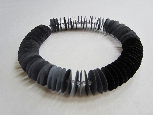 grote_schijfjes_zwart_glas