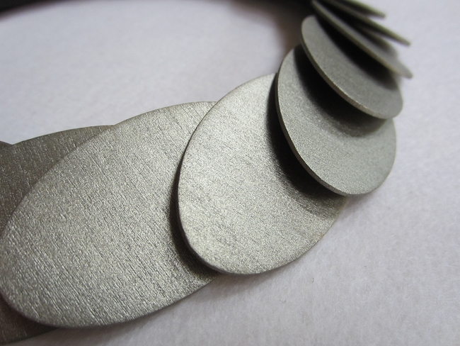 houten_ovalen_zilver_detai